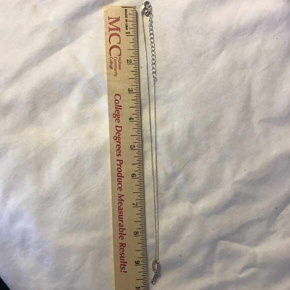 Avon  Breast Cancer Crusade Pink Ribbon Rhinestone Necklace 2004‎ Silver Tone - Picture 6 of 7